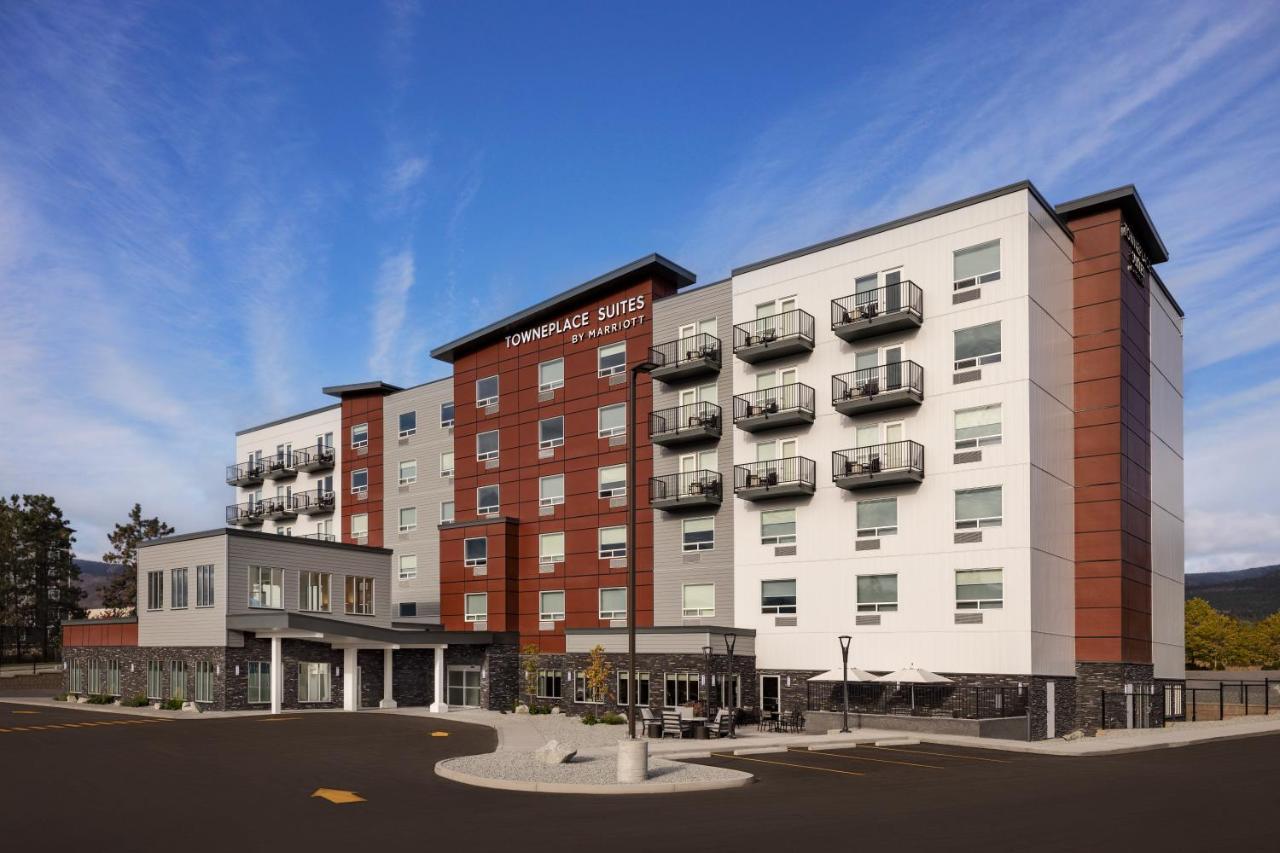 Towneplace Suites By Marriott West Kelowna Esterno foto