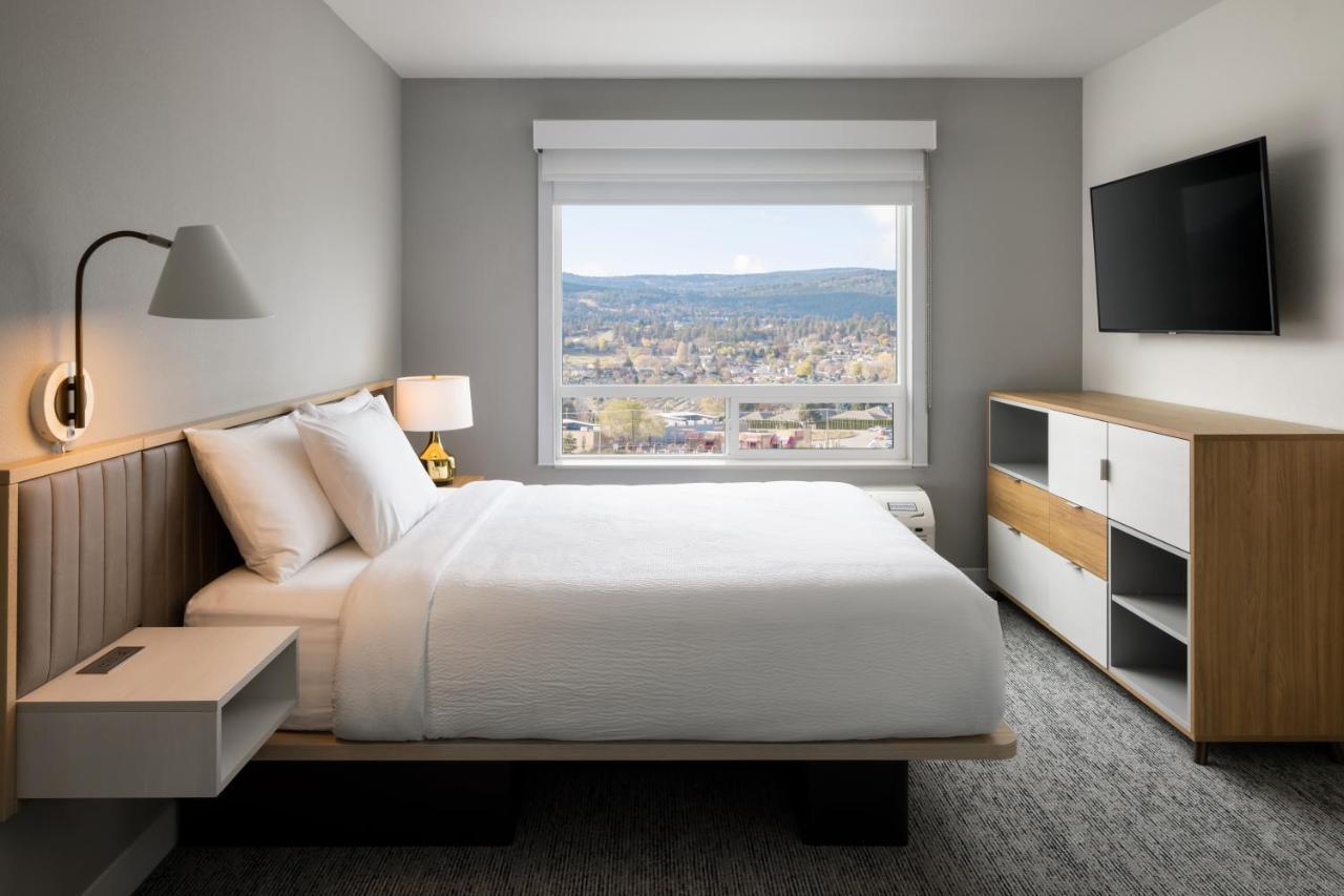Towneplace Suites By Marriott West Kelowna Esterno foto