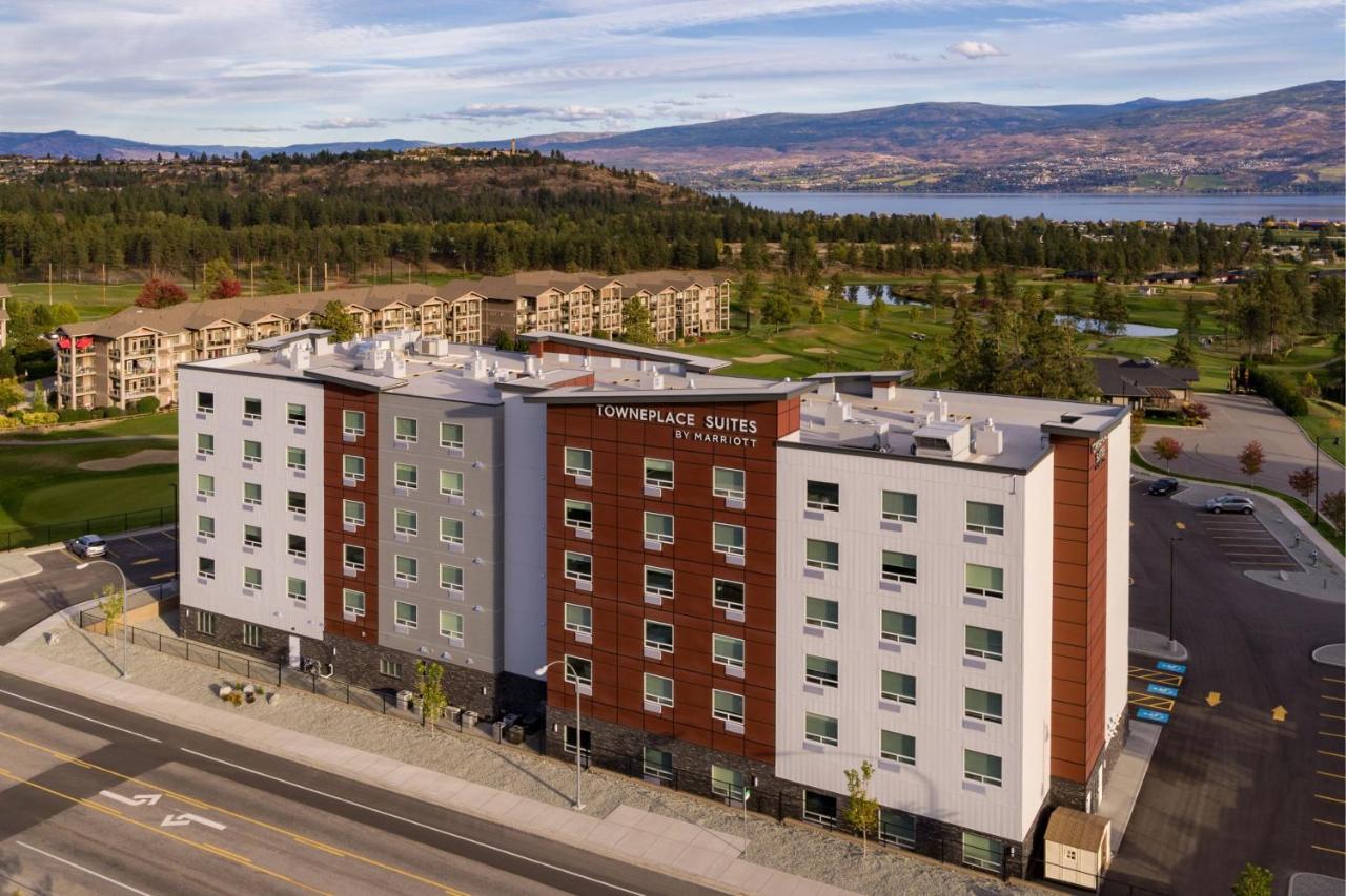 Towneplace Suites By Marriott West Kelowna Esterno foto