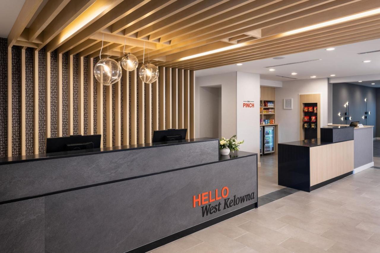 Towneplace Suites By Marriott West Kelowna Esterno foto