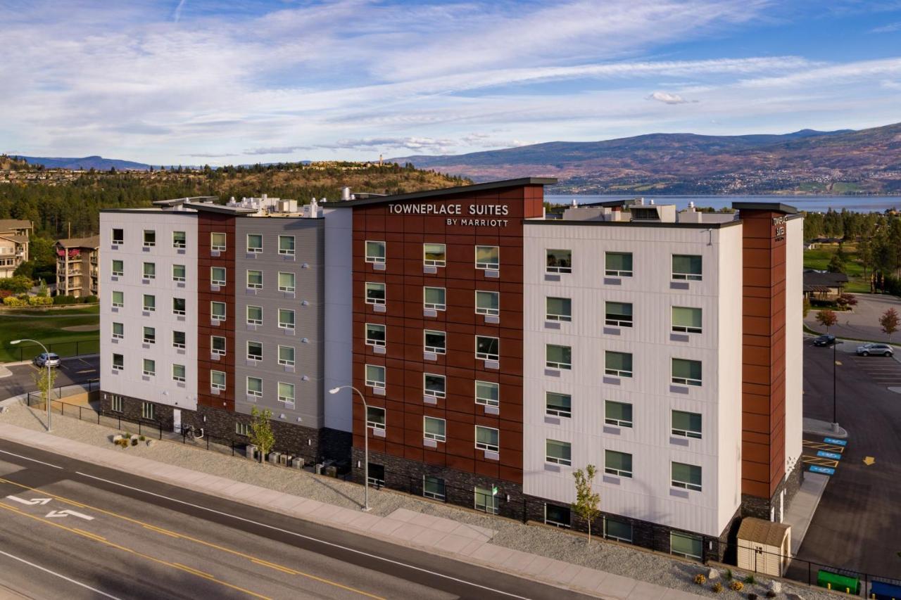 Towneplace Suites By Marriott West Kelowna Esterno foto